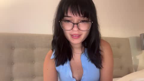 Sarah Heart Aus online show from February 27, 2025, 4:41 am