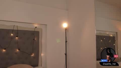 Snapshot of sarah_hiill chatting on September 19, 2025, 7:47 pm online show from September 19, 2025, 7:47 pm