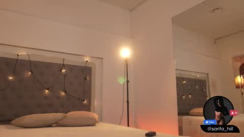 Snapshot of sarah_hiill chatting on September 24, 2025, 7:39 pm online show from September 24, 2025, 7:39 pm