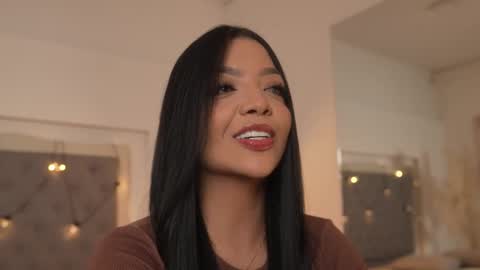 Snapshot of sarah_hiill chatting on October 9, 2025, 8:18 pm online show from October 9, 2025, 8:18 pm