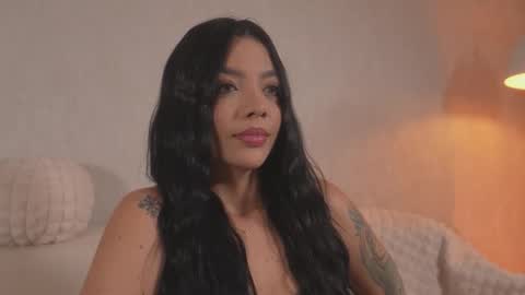 Snapshot of sarah_hiill chatting on October 24, 2025, 10:39 pm online show from October 24, 2025, 10:39 pm