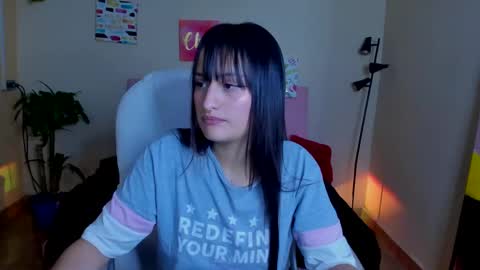 Sarah Ramirez online show from December 7, 2024, 7:38 am