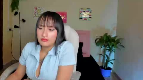 Sarah Ramirez online show from February 25, 2025, 9:24 pm