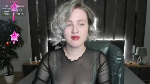 Sarah online show from December 2, 2024, 1:03 am
