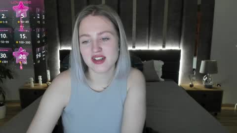Sarah online show from December 4, 2024, 1:03 am
