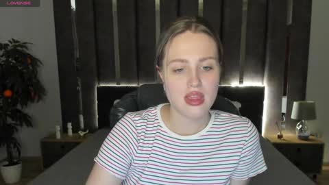 Sarah online show from December 8, 2024, 7:05 am