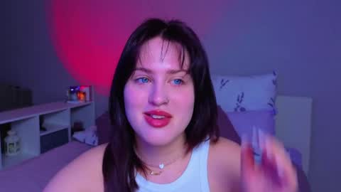 Sarah online show from May 13, 2026, 11:22 pm