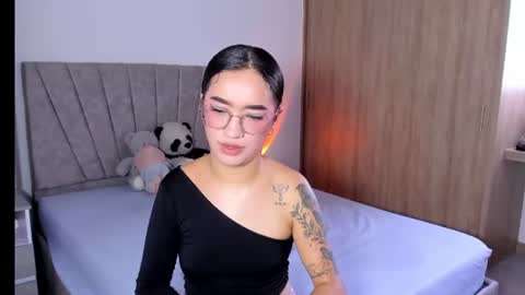 Sarah online show from June 22, 2026, 10:29 pm