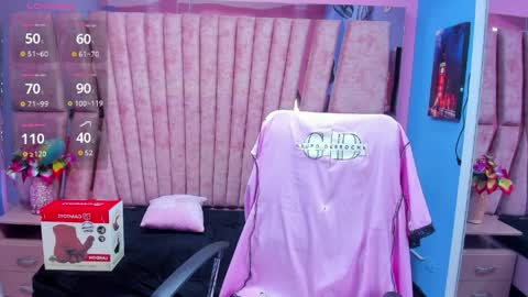 Sarah online show from March 25, 2026, 1:39 pm