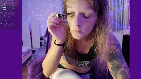 sarahdellisonn online show from June 7, 2026, 7:28 pm