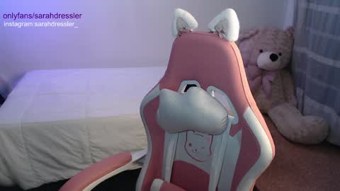 sarahdressler online show from December 6, 2024, 5:09 am