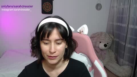 sarahdressler online show from January 24, 2025, 3:43 am