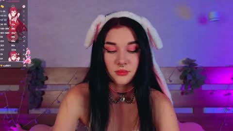 Snapshot of sarahhunny chatting on November 6, 2025, 9:37 pm Sarah online show from November 6, 2025, 9:37 pm