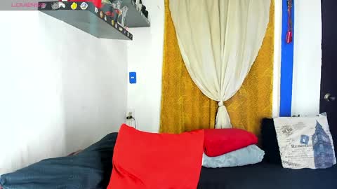 Snapshot of sarahjey chatting on March 29, 2026, 4:29 pm SARAHJEY online show from March 29, 2026, 4:29 pm