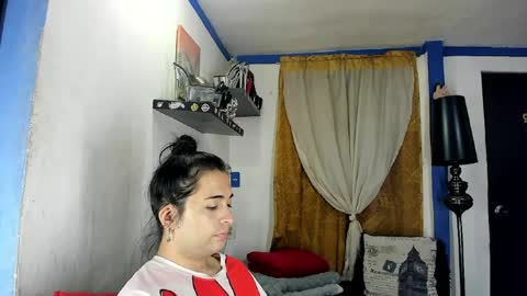  SARAHJEY     online show from June 8, 2026, 1:33 pm