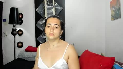  SARAHJEY     online show from June 28, 2026, 6:58 pm