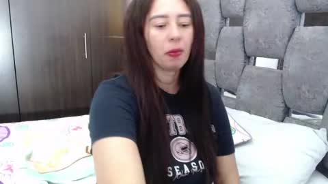 Lia online show from August 4, 2026, 1:36 pm