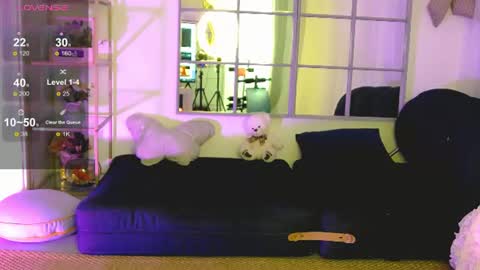 sarahraiynex online show from August 6, 2026, 11:01 am