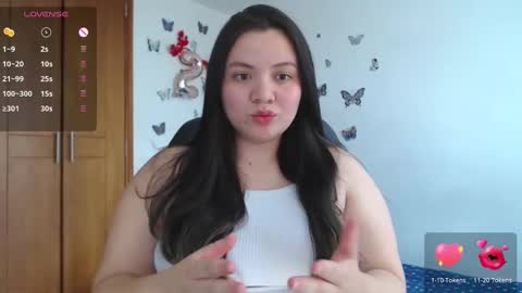 Snapshot of sarahros1 chatting on February 15, 2025, 3:39 pm Sarah online show from February 15, 2025, 3:39 pm