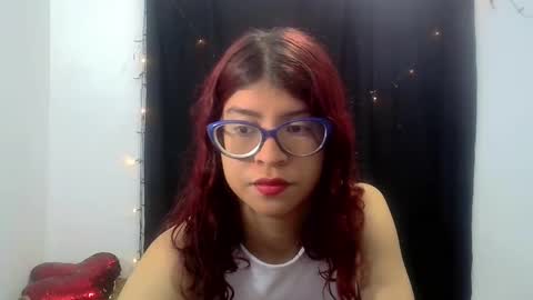 Sarah  online show from February 23, 2025, 2:04 pm