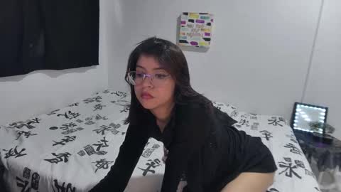 Sarah  online show from November 20, 2025, 7:02 pm