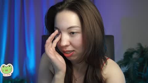 vacation 16-30 of november caucht me in insta online show from December 10, 2024, 11:43 am