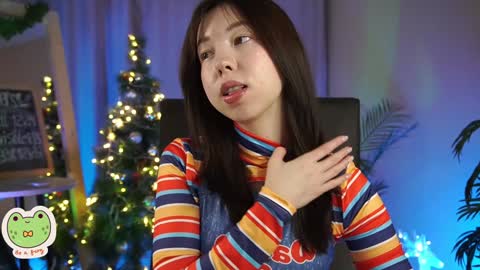 vacation 16-30 of november caucht me in insta online show from January 2, 2025, 5:46 am