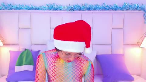 SARAH online show from December 7, 2024, 2:35 pm