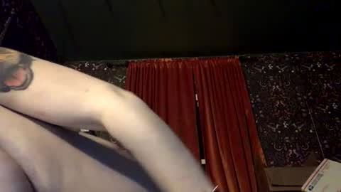 Snapshot of sarahsweetie17 chatting on October 31, 2025, 3:40 am sarahsweetie17 online show from October 31, 2025, 3:40 am