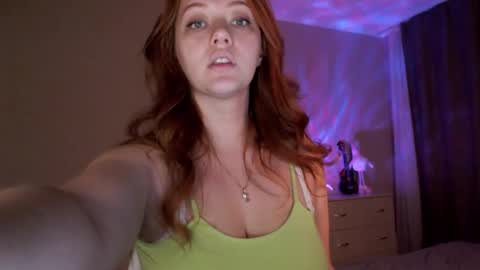 Sarah online show from December 24, 2024, 3:58 pm