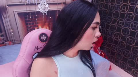 Snapshot of sarak_ chatting on December 26, 2024, 12:05 pm Sara online show from December 26, 2024, 12:05 pm