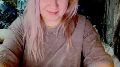 Sara online show from December 28, 2024, 8:36 pm
