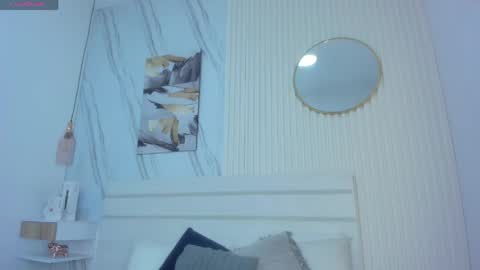 Sara Lewis online show from March 12, 2026, 10:54 am