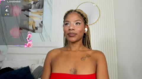 Sara Lewis online show from May 20, 2026, 11:27 am
