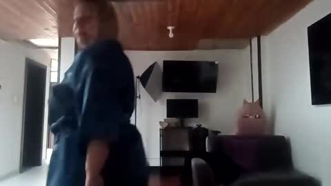 Snapshot of saralovens chatting on December 13, 2024, 3:11 pm Saraloves online show from December 13, 2024, 3:11 pm