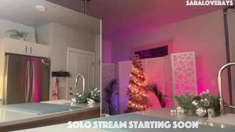 Snapshot of saraloverays chatting on December 24, 2024, 3:27 am Back from Vacay  Follow for more here  online show from December 24, 2024, 3:27 am