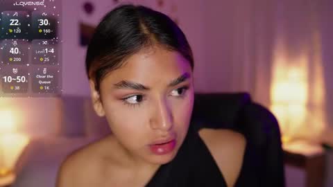 Snapshot of saraparisi_ chatting on October 10, 2025, 11:26 pm Sara online show from October 10, 2025, 11:26 pm