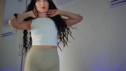 sararead online show from September 24, 2025, 9:56 am
