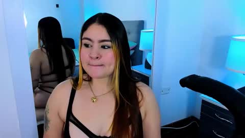 sararendon online show from December 3, 2025, 12:25 pm