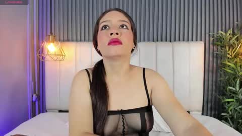 Sara   online show from February 5, 2026, 8:46 pm