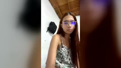Snapshot of sarasaenz999 chatting on July 1, 2026, 5:31 am sarasaenz999 online show from July 1, 2026, 5:31 am