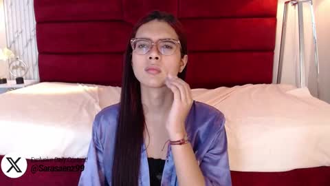 Snapshot of sarasaenz_99 chatting on March 4, 2025, 10:38 pm Sara online show from March 4, 2025, 10:38 pm