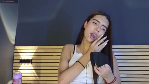 Sara online show from December 20, 2025, 7:10 pm