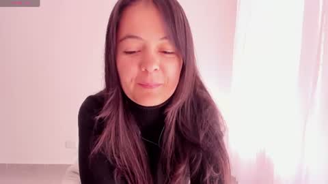 Sara   online show from June 17, 2026, 2:18 pm