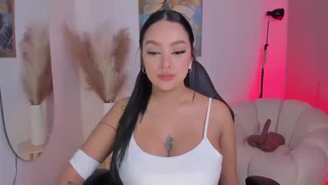 Sara Winstone online show from September 25, 2025, 1:15 pm