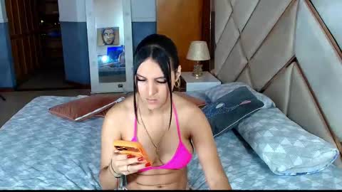 Snapshot of sarawonder69x chatting on November 28, 2025, 7:38 pm Sara Rivera online show from November 28, 2025, 7:38 pm