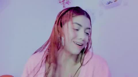 Saray  online show from November 7, 2025, 11:16 pm