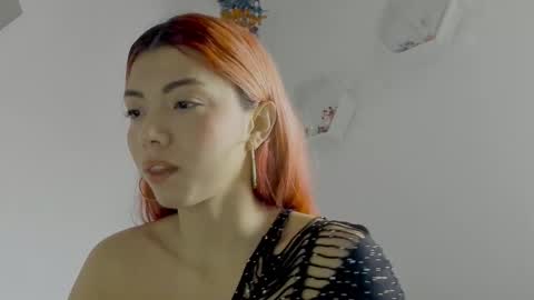 Saray  online show from December 1, 2025, 7:41 pm