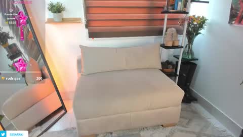 Snapshot of saray_cum chatting on October 28, 2025, 8:55 pm saray online show from October 28, 2025, 8:55 pm