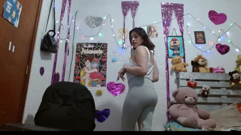 Sara Jimenez online show from December 5, 2024, 4:42 am